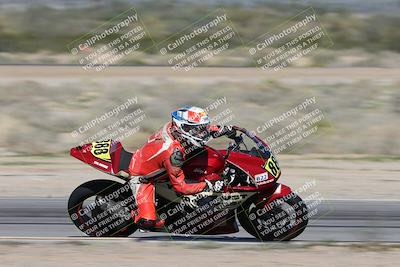 media/Jan-15-2026-Racers Edge (Thu) [[dfebeb70ab]]/3-B Group/Session 2 (Turn 15 Inside Pans)/